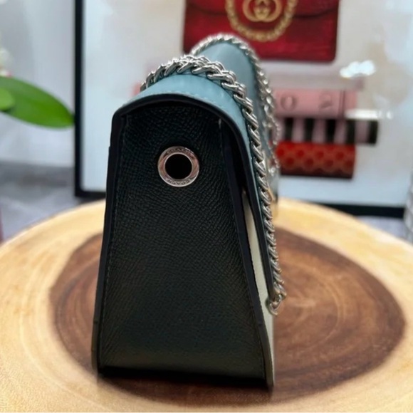 Coach Bowery Crossbody Colorblock With Heart Turnlovk Teal and Cream - Picture 3 of 9